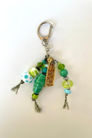 Bijou de sac et porte-clés en perles de verre de Murano vert avec mousqueton, accessoire artisanal fait main